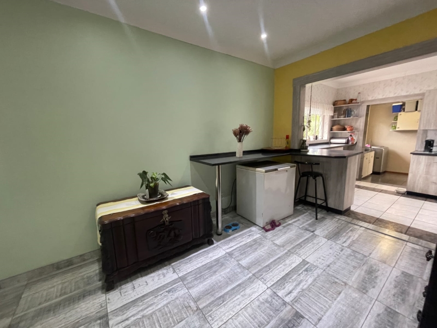 4 Bedroom Property for Sale in Amalinda North Eastern Cape